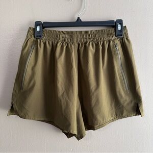 Outdoor Voices Olive Green Zephyr 3” Lined Athletic Running Shorts Womens Small